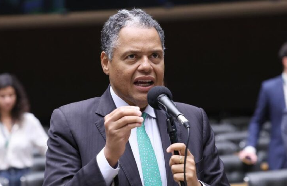Antonio Brito é reconduzido à liderança do PSD na Câmara dos Deputados
