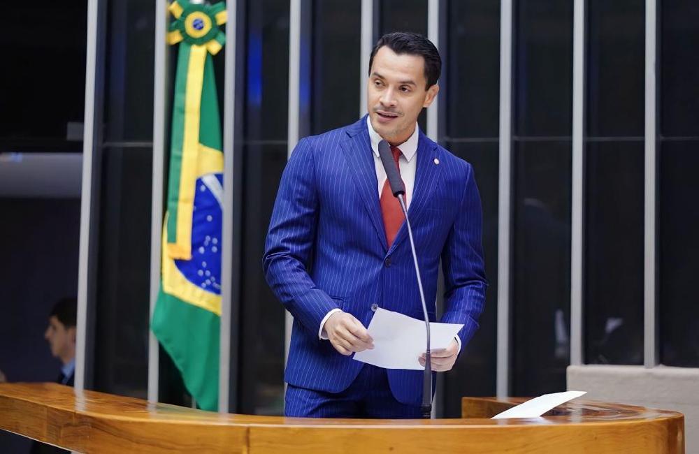 CÂMARA: Projeto de Lei que Permite Dedução de Despesas com Tecnologias Assistivas no IR Avança