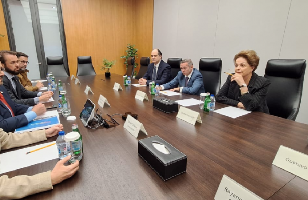 ECONOMIA E GOVERNO: Na China, Raquel Lyra apresenta projetos ao BRICS