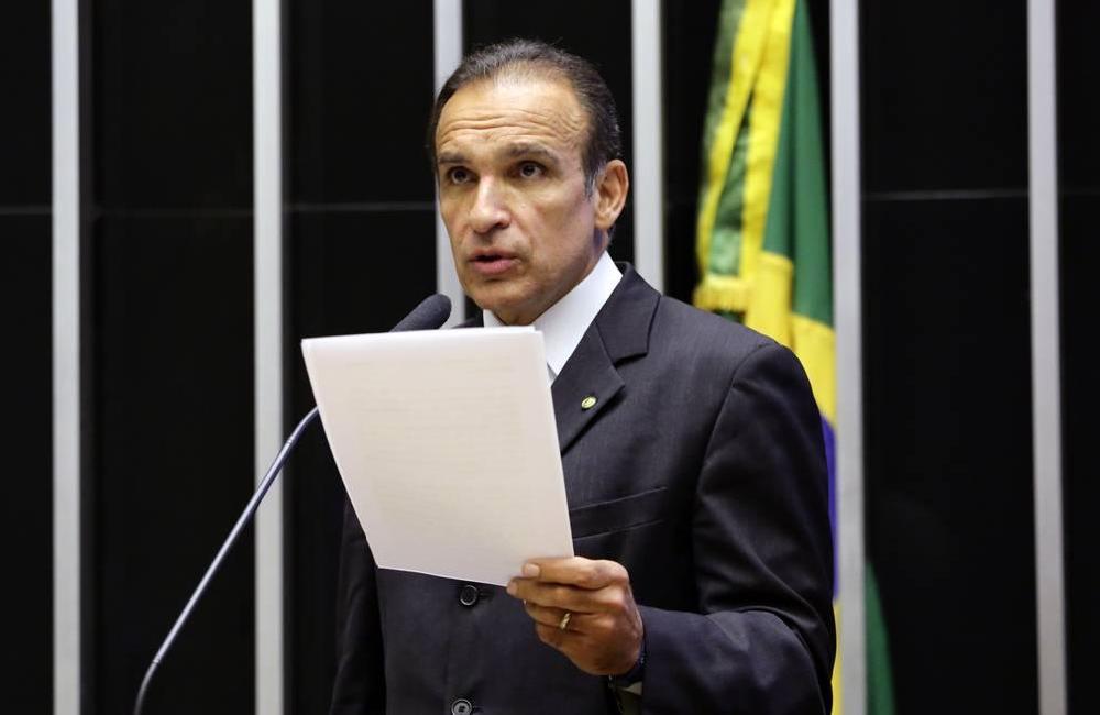 LEGISLAÇÃO: Comissão da Câmara Aprova Projeto de Lei que Obriga Aneel a Divulgar Relatórios Sobre Tarifas de Energia em Linguagem Clara