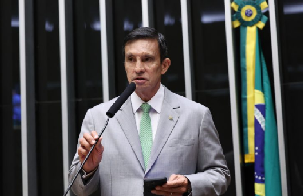 Projeto quer proibir alimentos ultraprocessados no transporte de passageiros