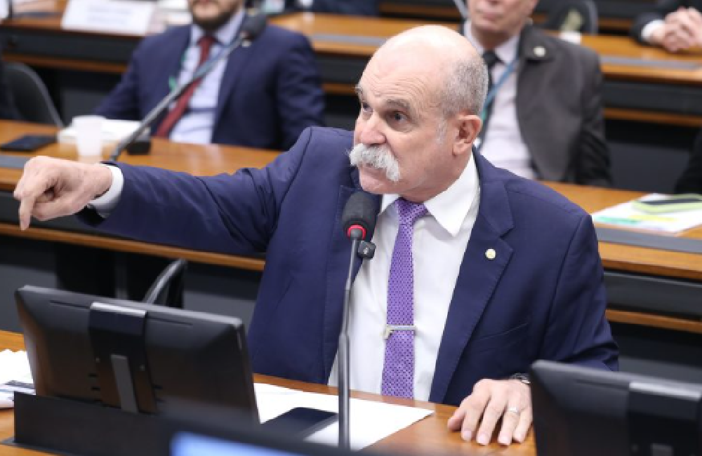 Projeto regula aposentadoria de policial por invalidez