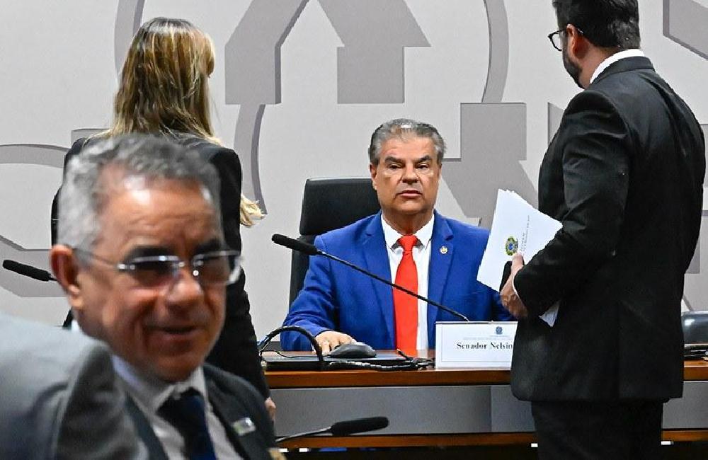 Senado Instala Frente Parlamentar para Explorar Reservas Estratégicas de Terras Raras